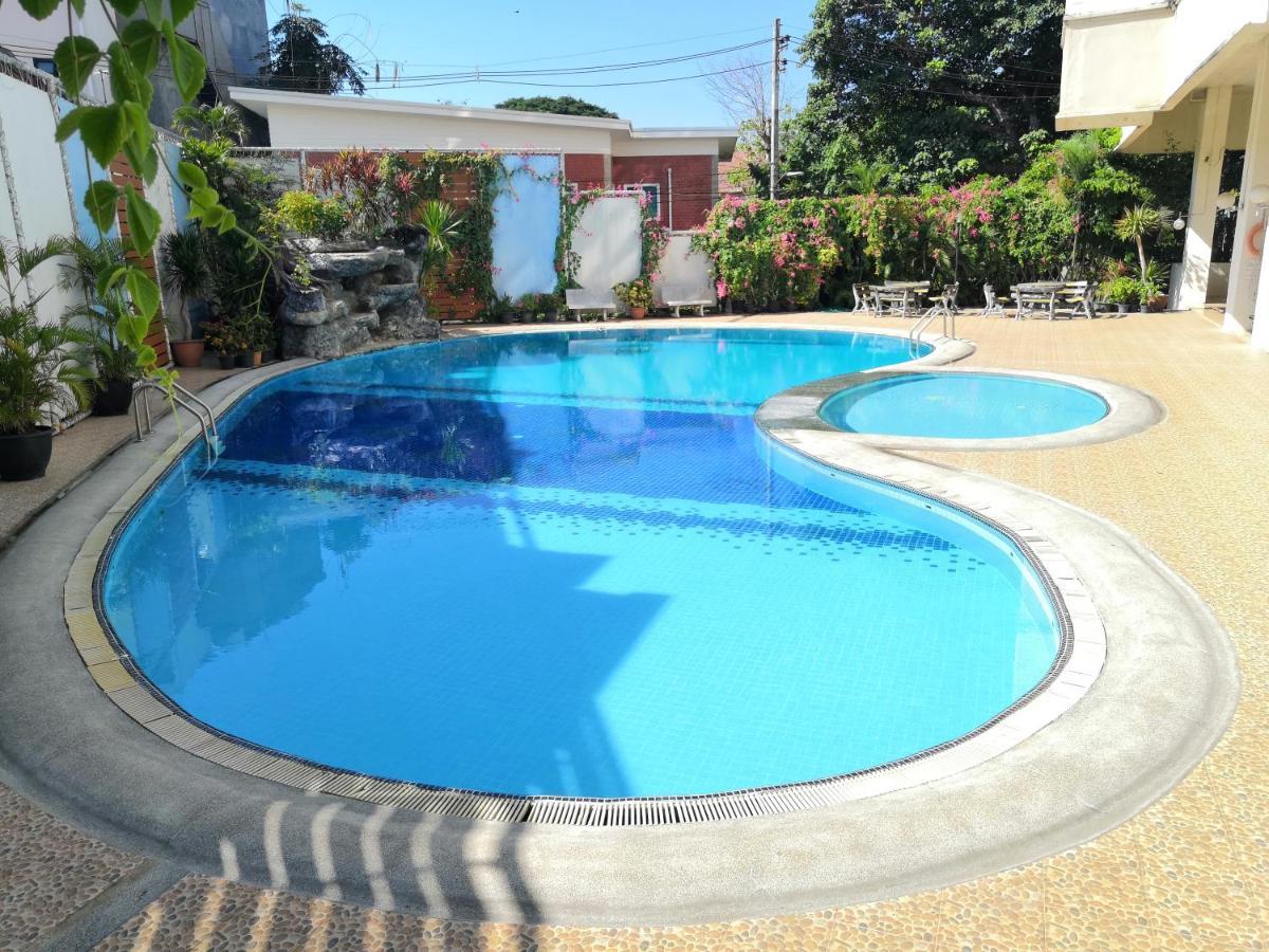 3 Pool With Condo Opposite The Train Station, Near Old City And Nimman Чиангмай Экстерьер фото